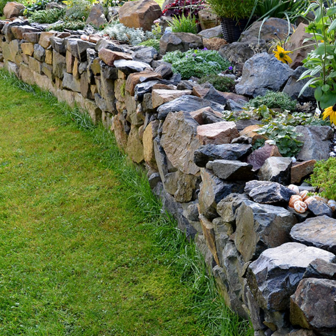 Natural Stone Retaining Walls 11 Natural Stone Retaining Walls (11)