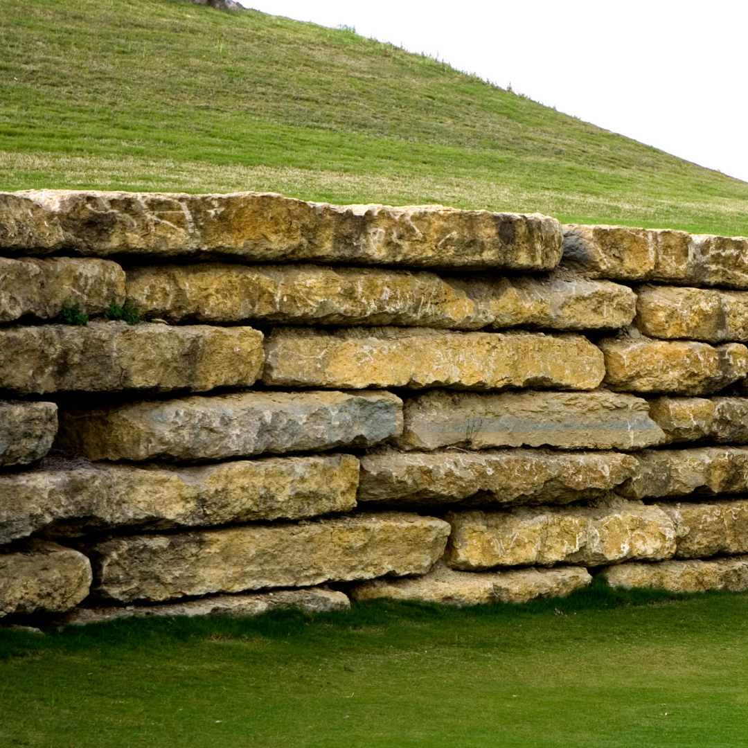 Natural Stone Retaining Walls 4 Natural Stone Retaining Walls (4)